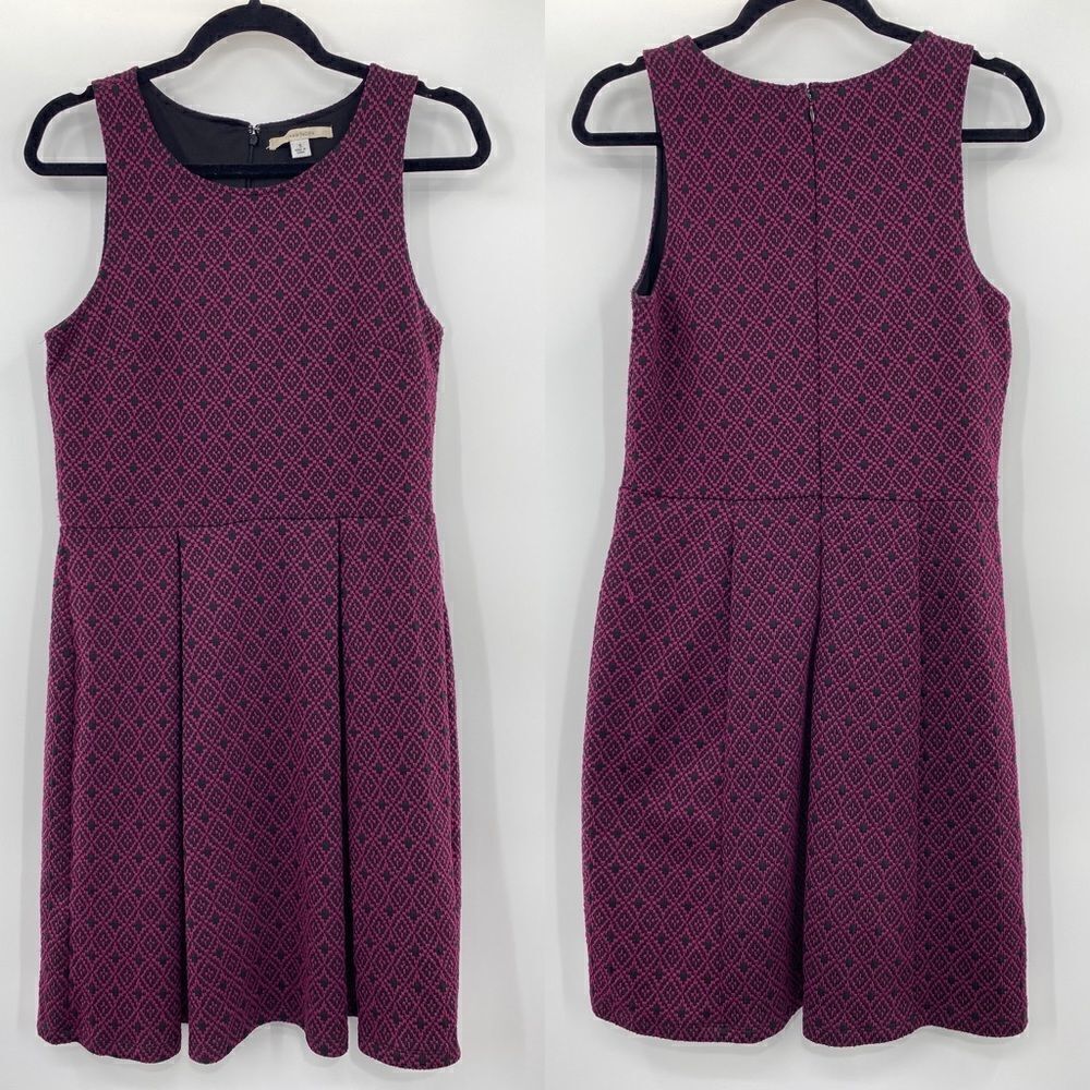 3For$20 41 Hawthorn Purple Black Geometrical Design Dress size: small